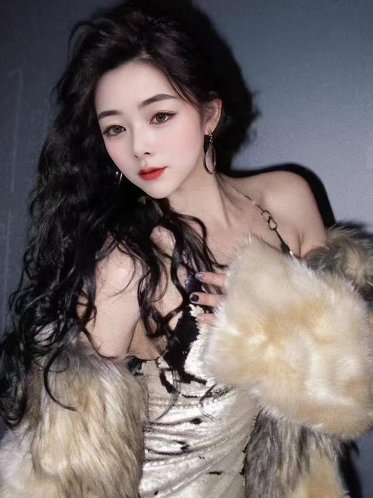 Linda-6658