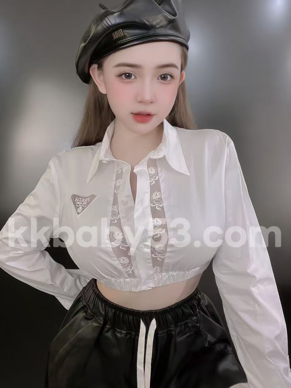 Mia-6864