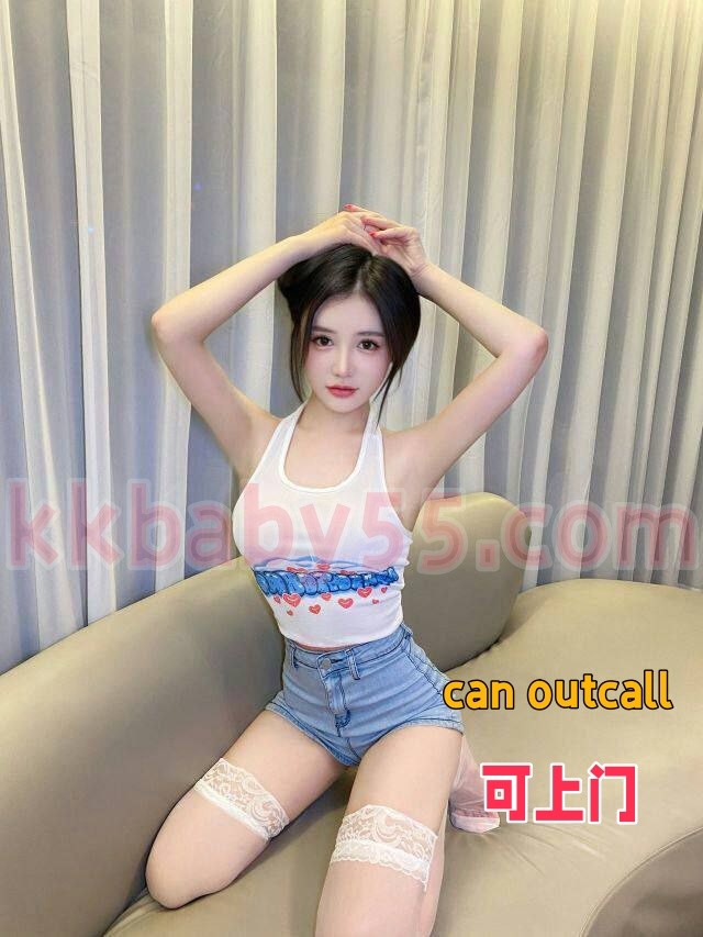Amy-6952